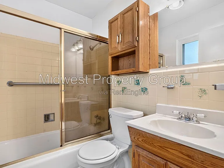 370 Gerald Ave — Photo 18