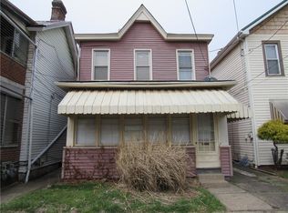 537 E 3rd Ave, Tarentum, PA 15084