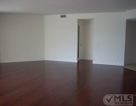 3rd image of 309 E Ocean Ave APT 102