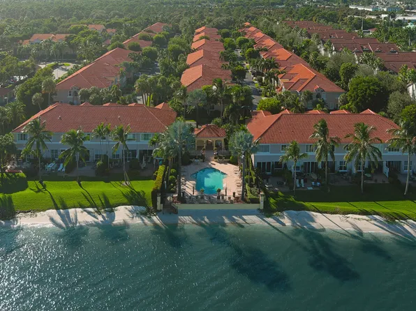 118 Las Brisas Circle, Hypoluxo, FL 33462