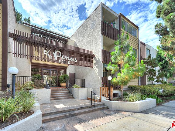 2nd image of 6050 Canterbury Dr Unit F102