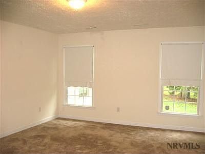 4th image of 1760 Smith Ln