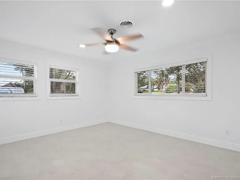 1230 NW Fork Rd — Photo 24