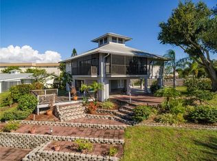 4610 SE Dennis Way, Stuart, FL 34997