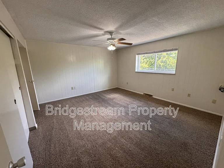 519-2C Heather Dr — Photo 3