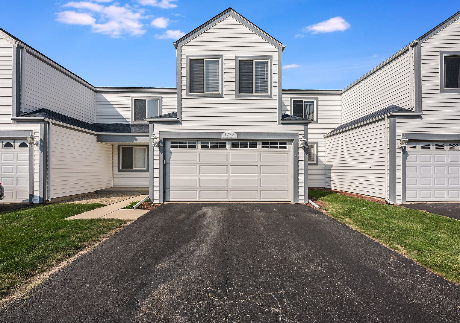 1752 Waters Edge Dr, Minooka, IL 60447 Zillow