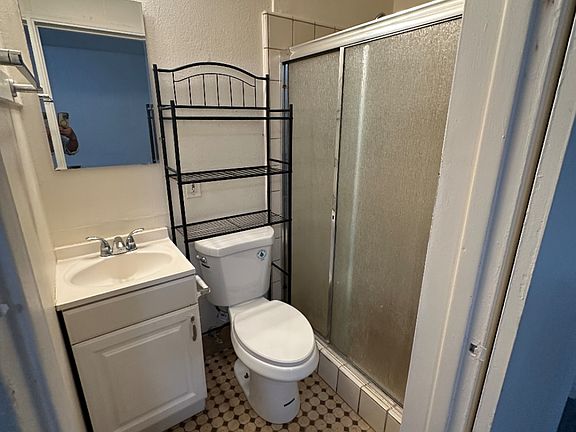 5th image of 156 W Baxter St #158