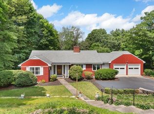 391 High St, Westwood, MA 02090