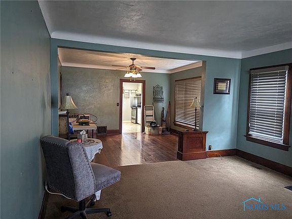 5th image of 150 E Morenci St