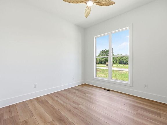 5th image of 5601 Martys Ct