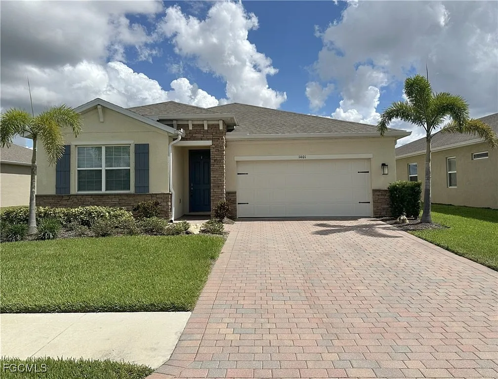 2 bed, 2.0 bath, 1849 sqft, $2,300 — Photo 1
