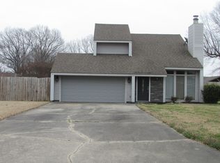 1907 S Cherry St, Stuttgart, AR 72160