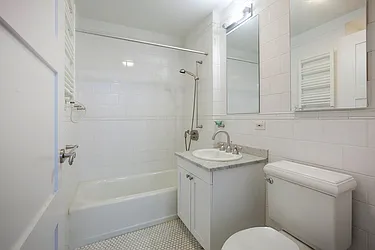 Rented by Nest Seekers International