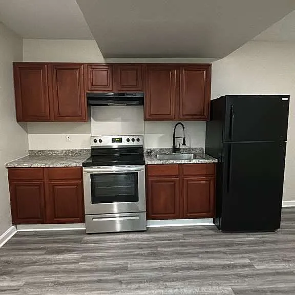 79 Tillinghast St #B4 — Photo 1