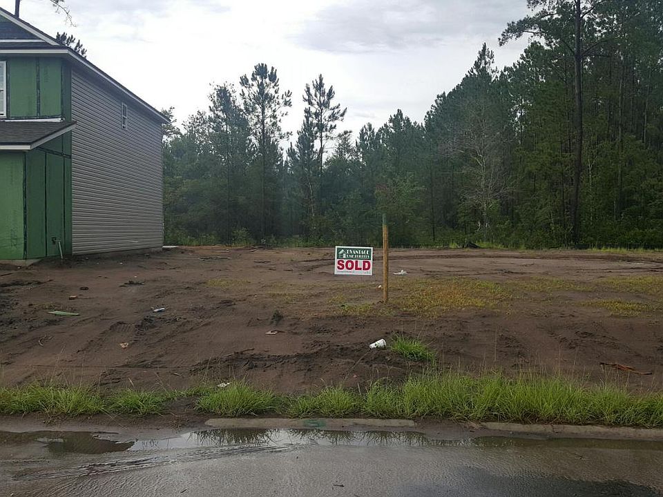 1st image of 9813 Marine Ct