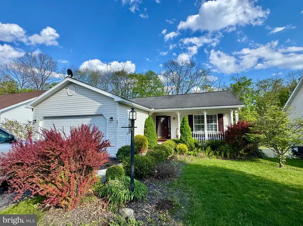 2811 Chapel Hill Rd, Huntingdon, PA 16652