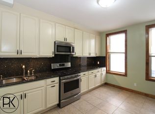 184 Freeman St APT 2R, Brooklyn, NY 11222