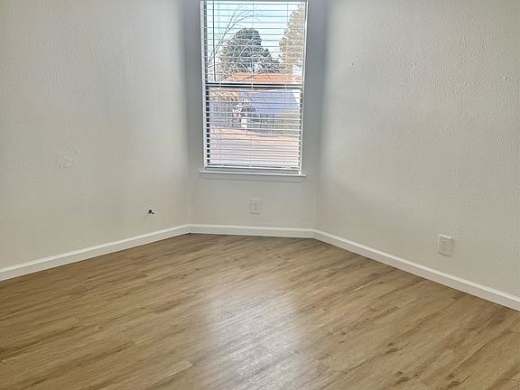 4th image of 3500 Tulane Dr NE APT C