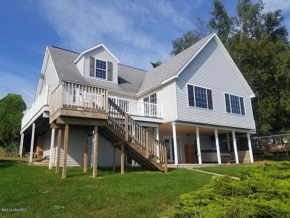 3rd image of 4288 Fogeson Dr
