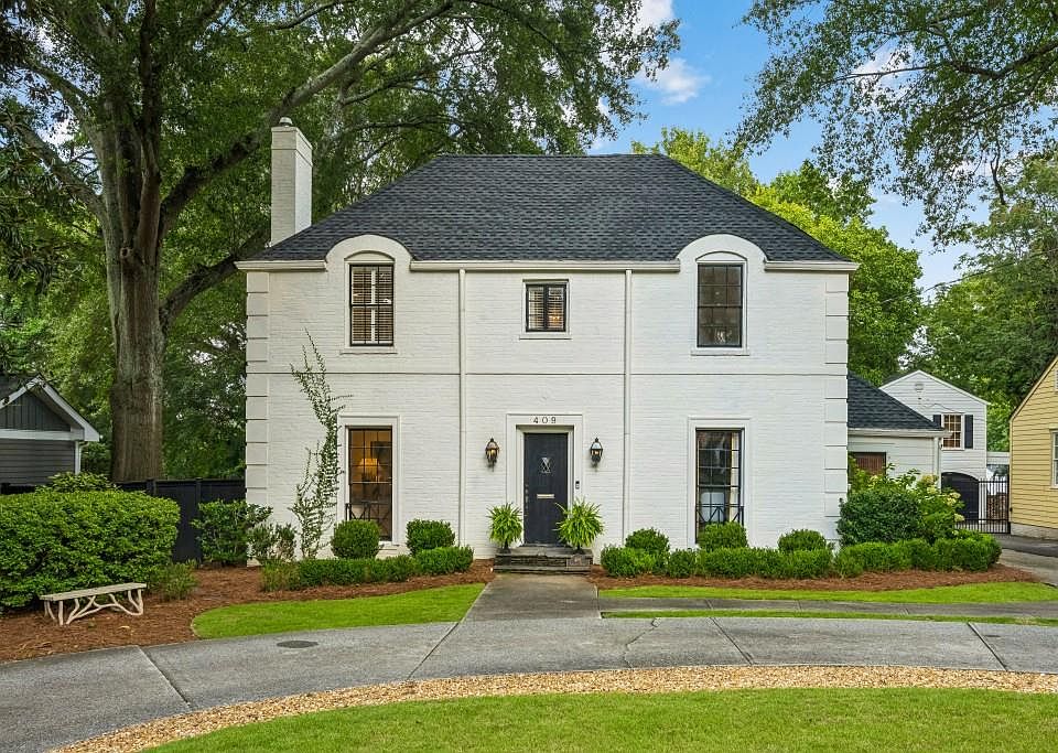 1st image of 409 Collier Rd NW