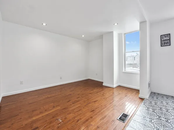 35 Nichols Ave Floor 2, Brooklyn, NY 11208