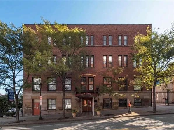 1133 W 9th St APT 406, Cleveland, OH 44113