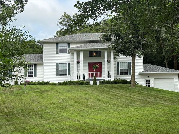 1216 Road 900e