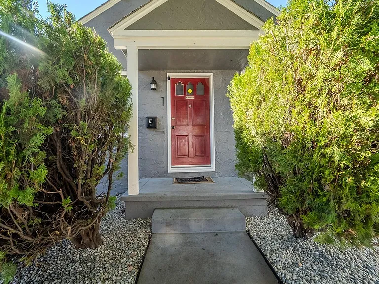 824 C St — Photo 1