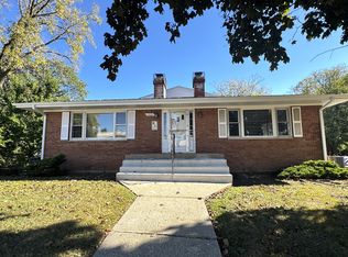 2424 Holmes St #2, Rockford, IL 61108