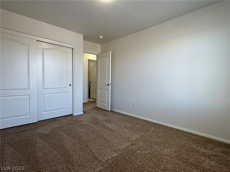 5029 Ivy Creek Ct — Photo 20
