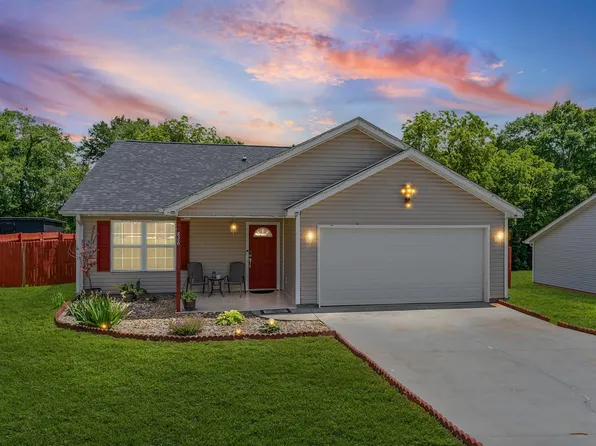 826 Damson Plum Ct, Spartanburg, SC 29301