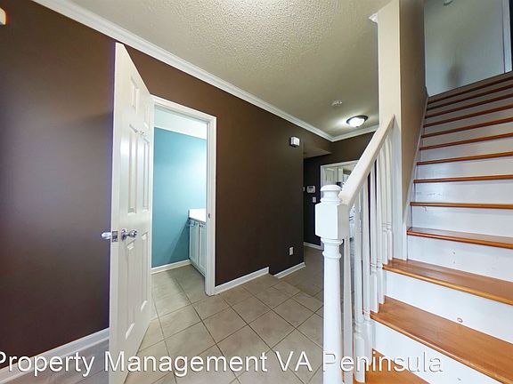 5th image of 861 Weyanoke Ln