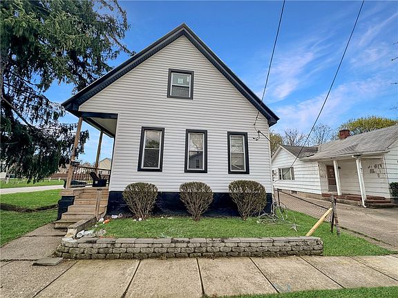 2nd image of 103 Bernard St