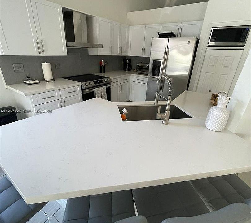 1st image of 755 Sand Creek Cir #755