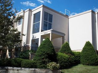 358 Elton Hills Dr NW APT 14, Rochester, MN 55901