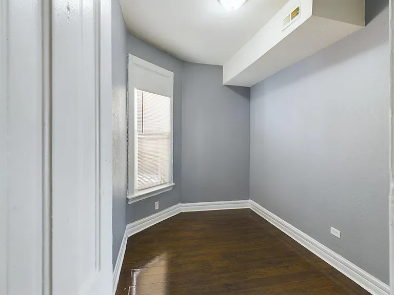 1124 S Sacramento Blvd #2 — Photo 16