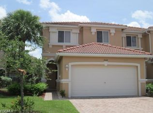 10038 Chiana Cir, Fort Myers, FL 33905
