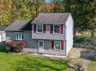 9148 Elm Cir, Windham, OH 44288