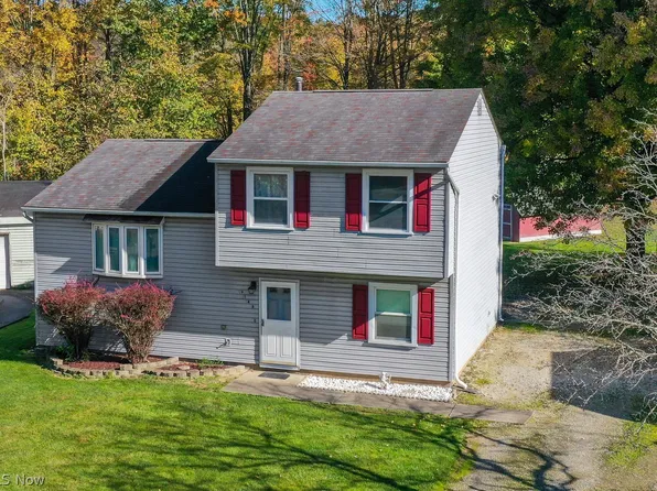 9148 Elm Cir, Windham, OH 44288
