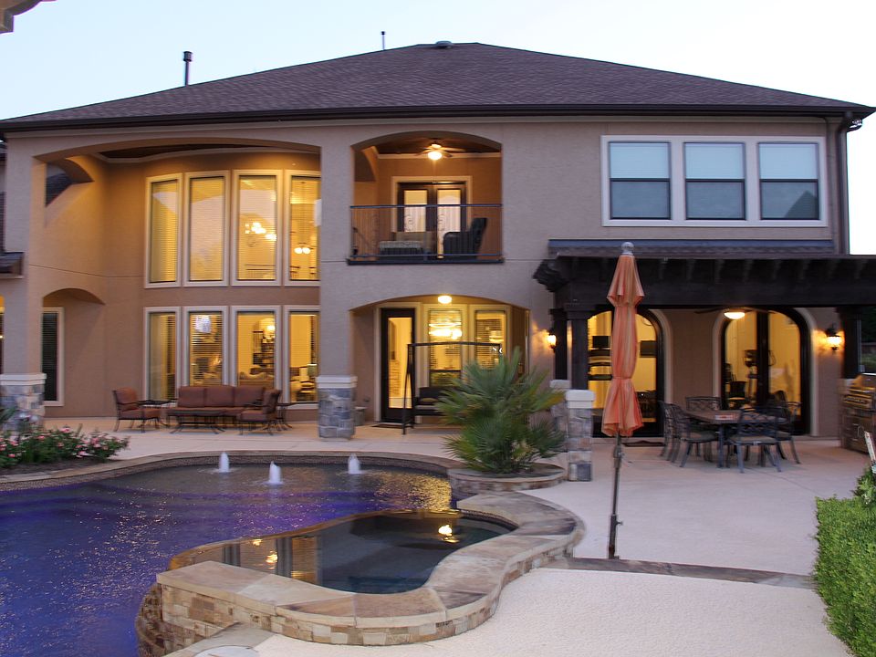 1st image of 10402 Charter Lake Cir