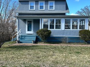 1 Gaylord St, Windsor, CT 06095