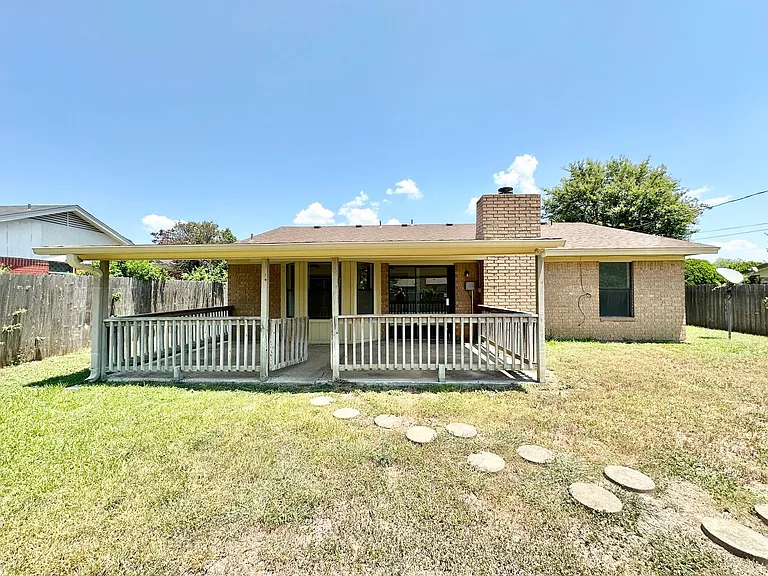 3706 Madison Dr — Photo 29