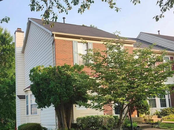 5227 Dunstable Ln, Alexandria, VA 22315