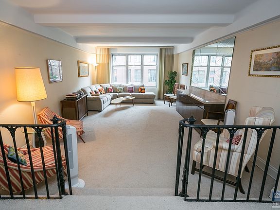 2nd image of 200 W 86th St APT 6A