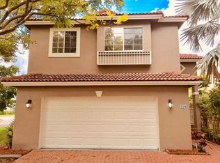210 NW 107th Ave, Pembroke Pines, FL 33028