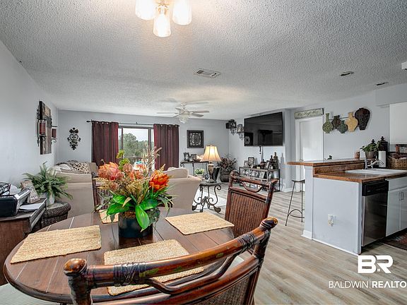 5th image of 4150 Spinnaker Dr #206