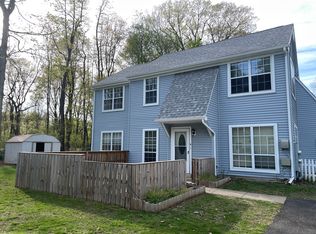 584 S Dove Rd #B, Morrisville, PA 19067