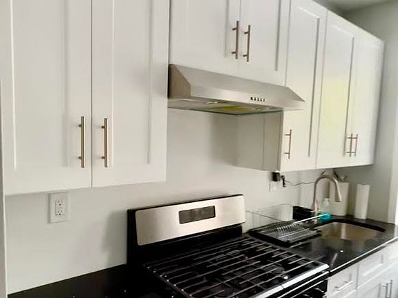 3rd image of 23-77 36th St #3