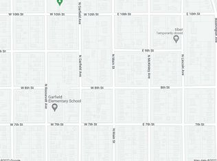 808 N Main St, Sand Springs, OK 74063