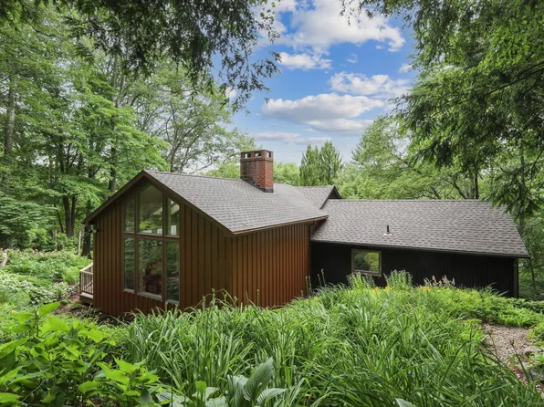 17 Pine Hill Trail, Sherman, CT 06784